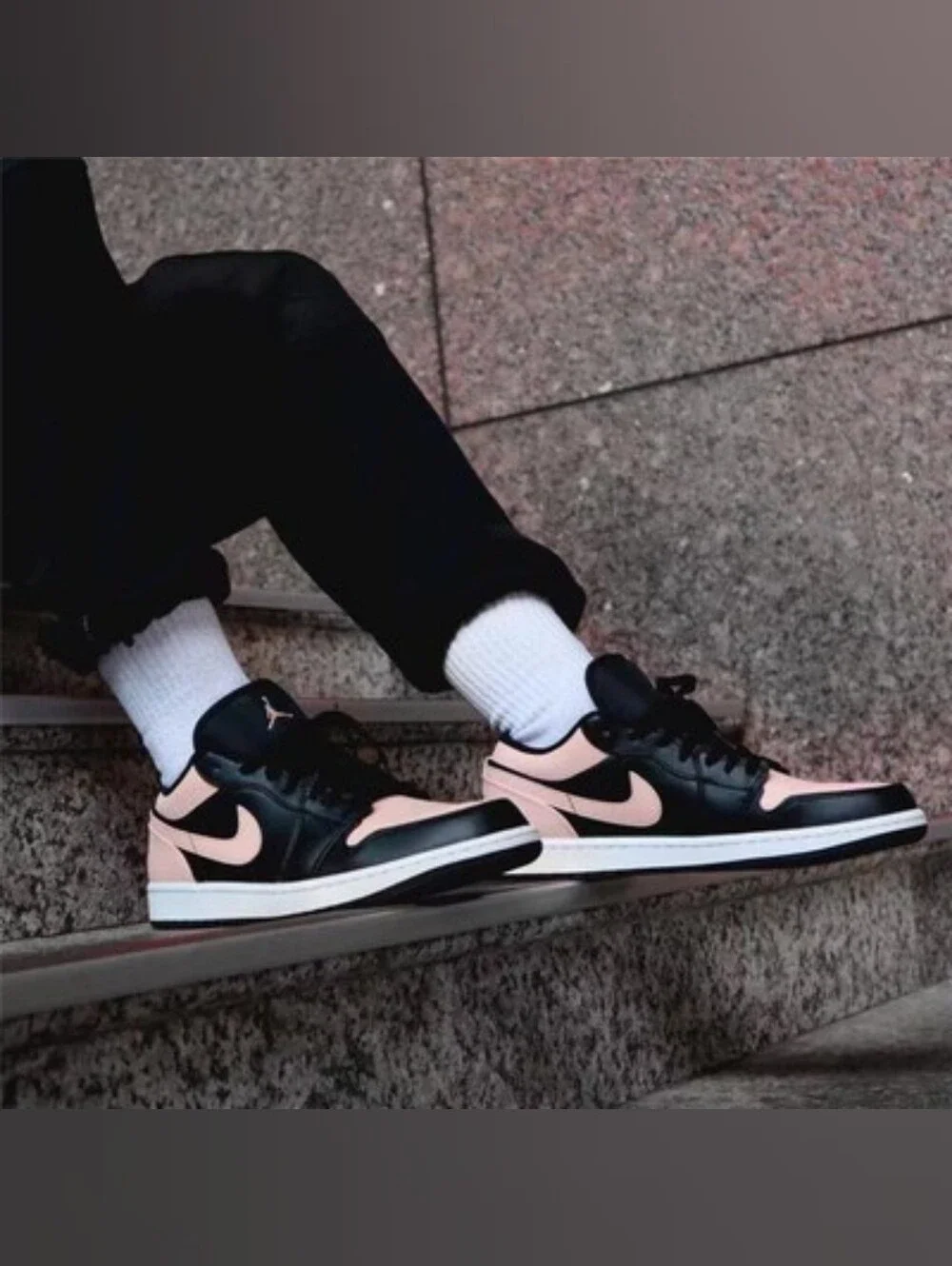 Men's Air Jordan 1 Low 'Crimson Tint'